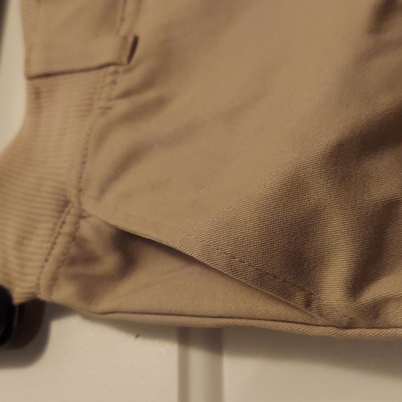 Girl's Izod shorts - Picture 3 of 7